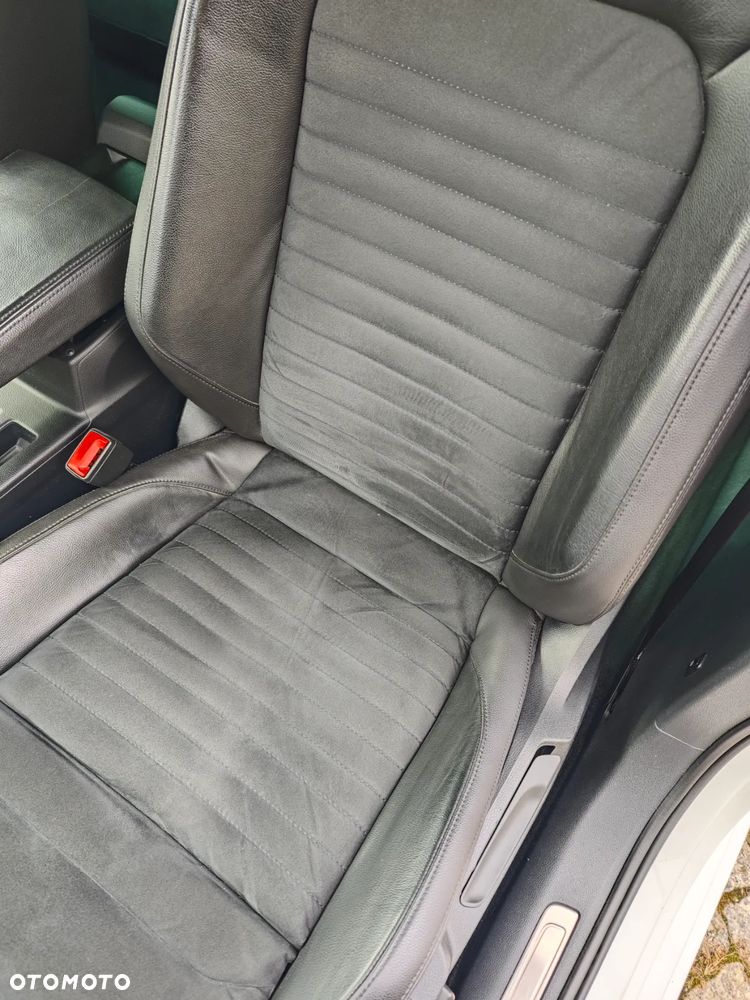 Volkswagen Passat 2.0 TDI Bi-Turbo BMT 4Mot Highline DSG - 17