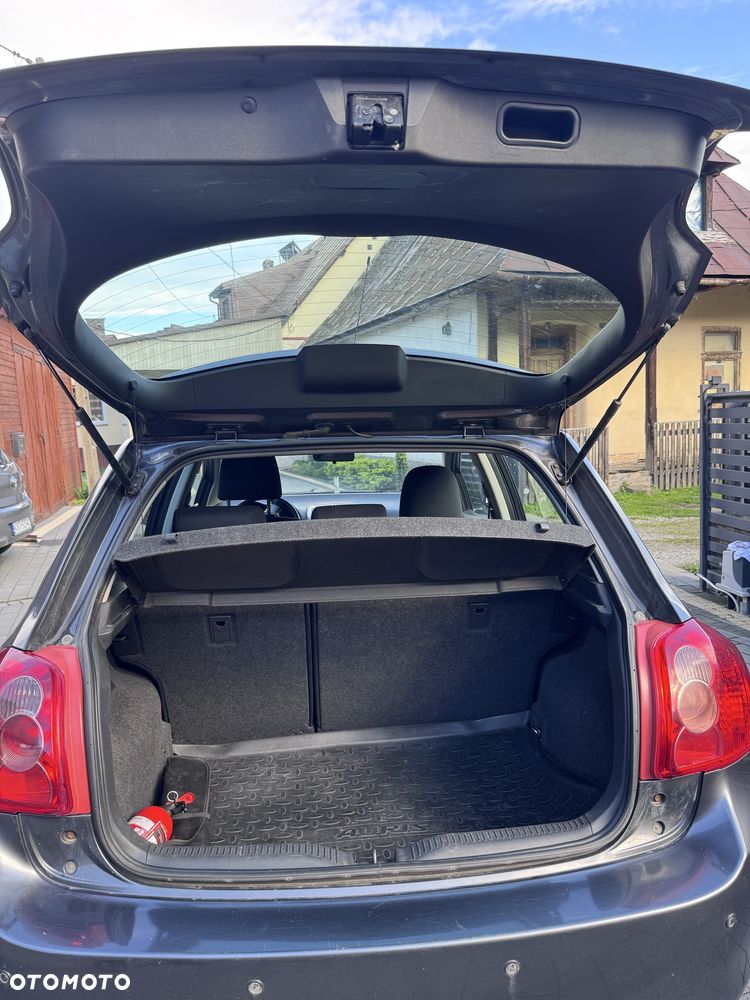 Toyota Auris - 7