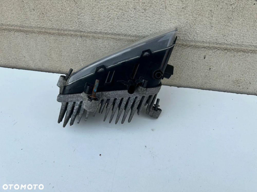 VOLKSWAGEN VW PHAETON LIFT HALOGEN LED 3D0941700 PRAWY - 4