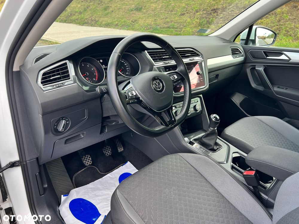 Volkswagen Tiguan Allspace 1.5 TSI EVO Comfortline - 14