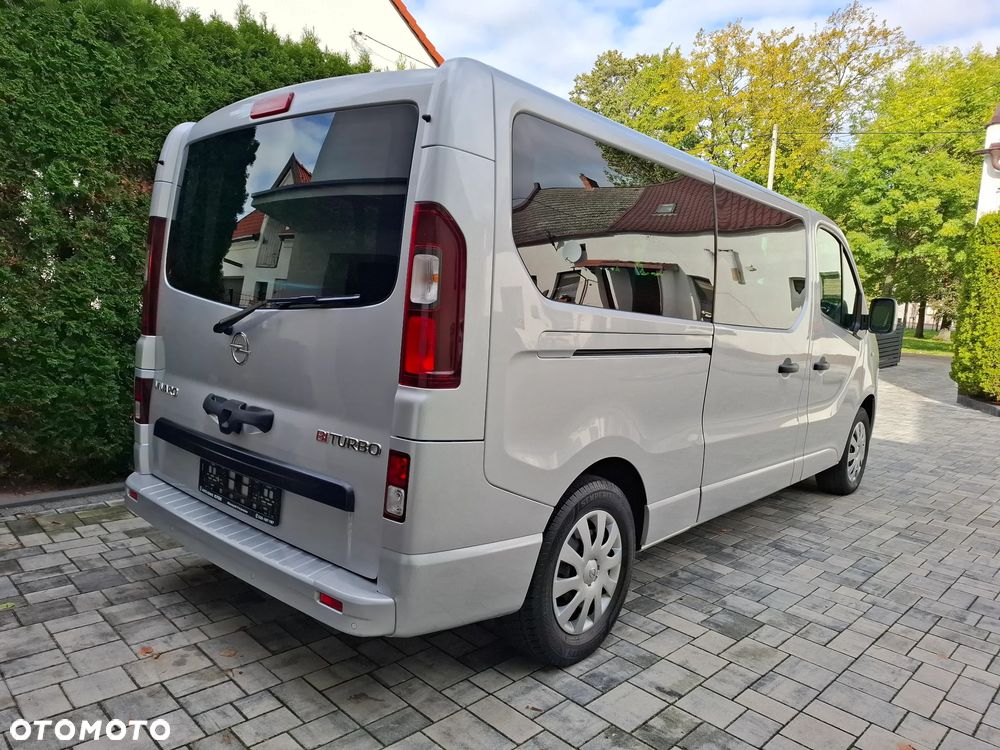 Opel Vivaro - 4