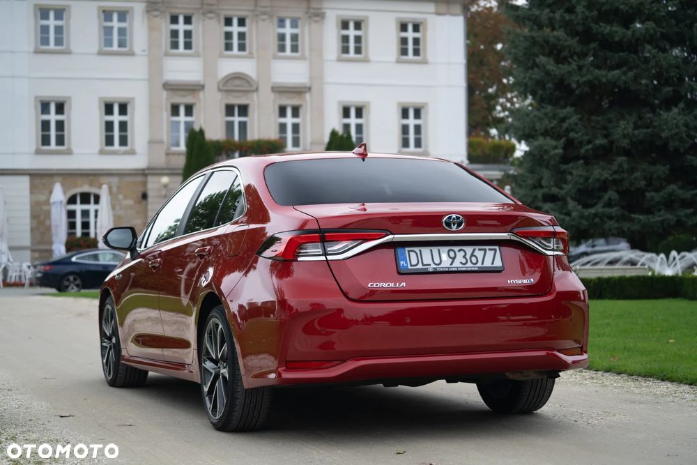 Toyota Corolla 1.8 Hybrid Executive - 6