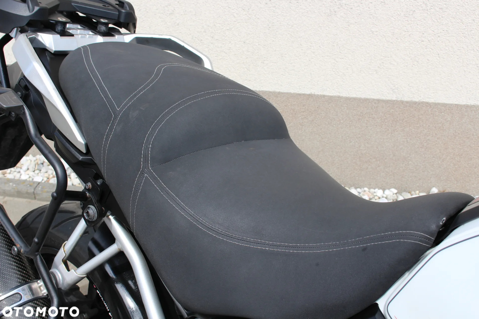 Suzuki V-STROM - 12