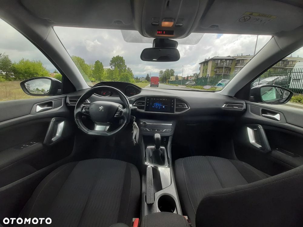 Peugeot 308 - 15