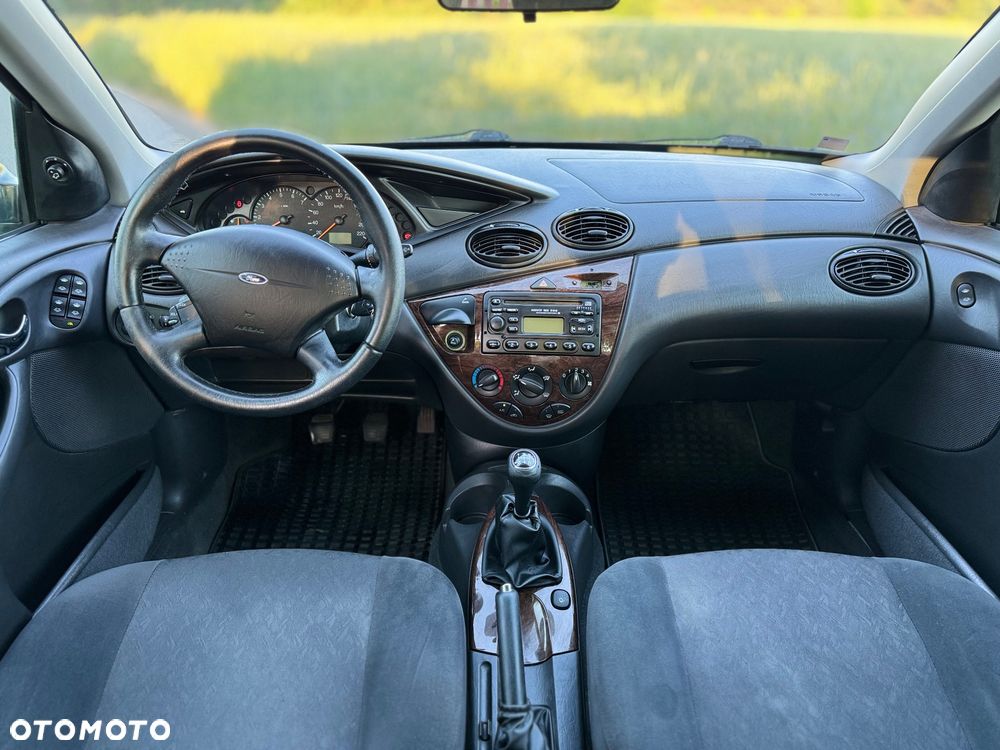 Ford Focus - 9