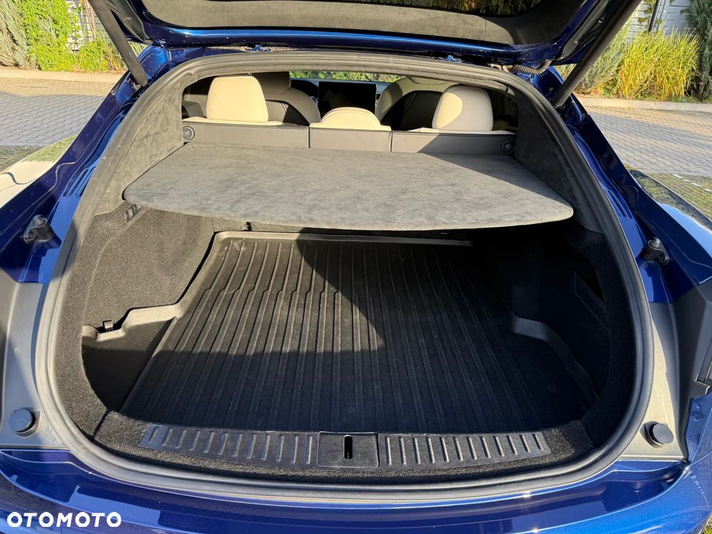 Tesla Model S Long Range AWD - 17
