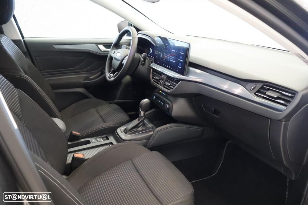 Ford Focus 1.0 EcoBoost MHEV ST-Line X Aut. - 2