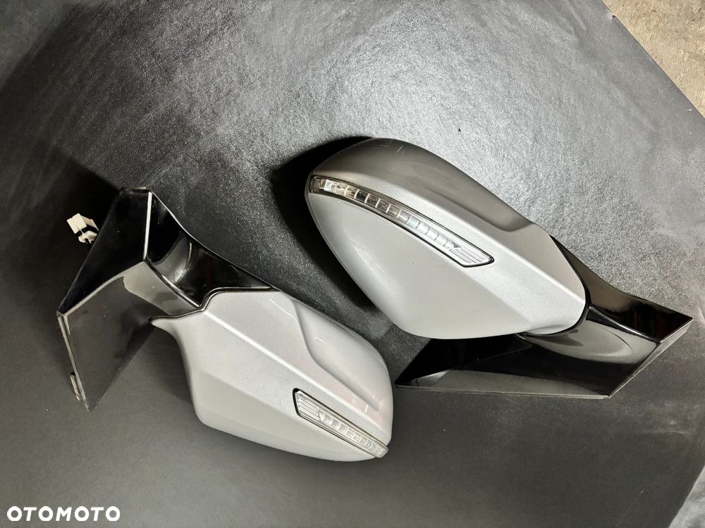 Lusterka składane elketryczne lewe Hyundai i40 2013.r N3S 8pin - 5