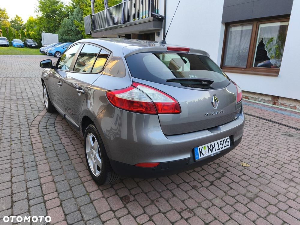 Renault Megane 1.6 16V 110 TomTom Edition - 13