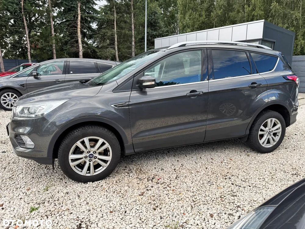 Ford Kuga 1.5 EcoBoost 2x4 Titanium - 17