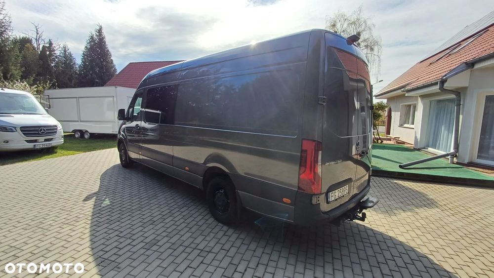 Mercedes-Benz Sprinter - 5