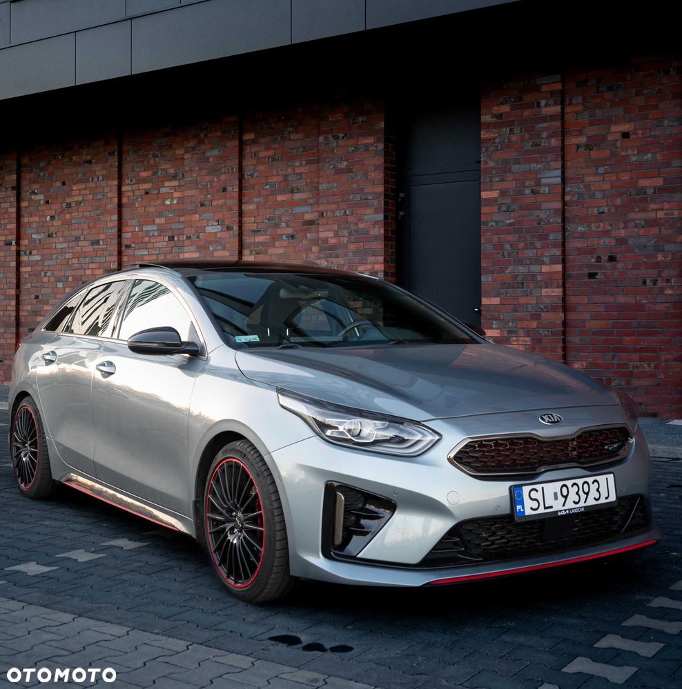 Kia ProCeed - 1