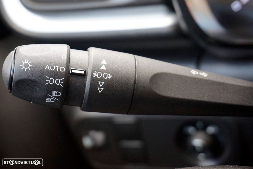 Citroën C3 1.2 PureTech Shine - 14