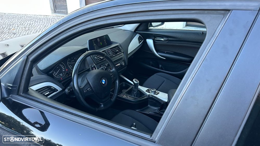 BMW 116 d Sport Line - 11