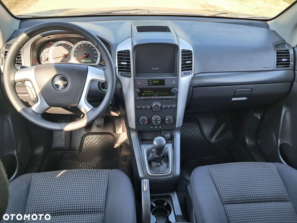 Chevrolet Captiva 2.4 2WD 5 Sitzer LS - 16