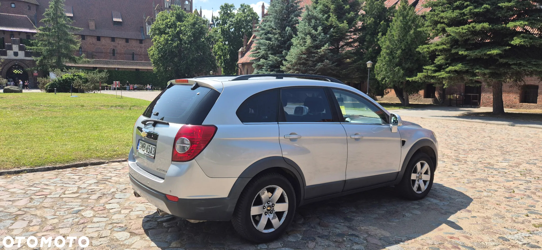 Chevrolet Captiva 2.4 4WD 7 Sitzer LT - 2