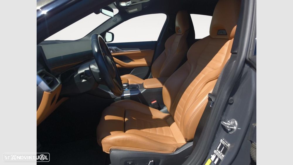 BMW i4 eDrive35 Pack Desportivo M - 10