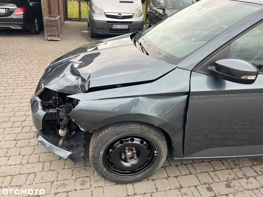 Skoda Fabia 1.2 TSI Ambition - 12