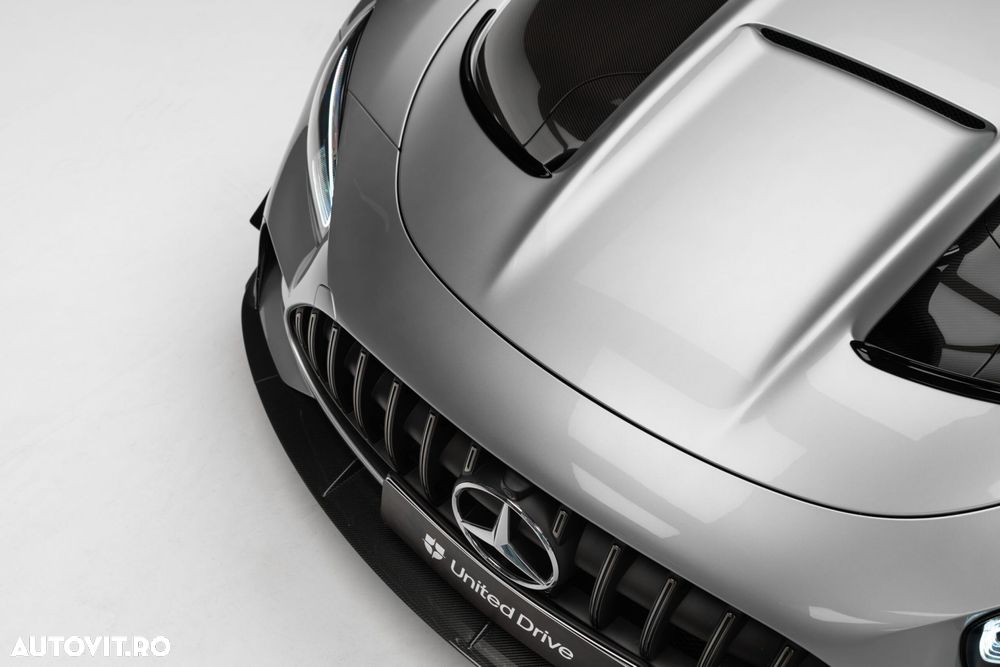 Mercedes-Benz AMG GT - 6