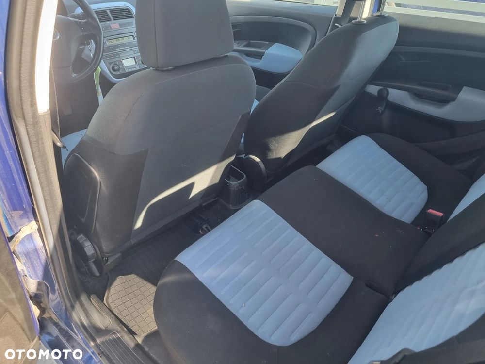 Fiat Punto 1.2 8V Active - 19