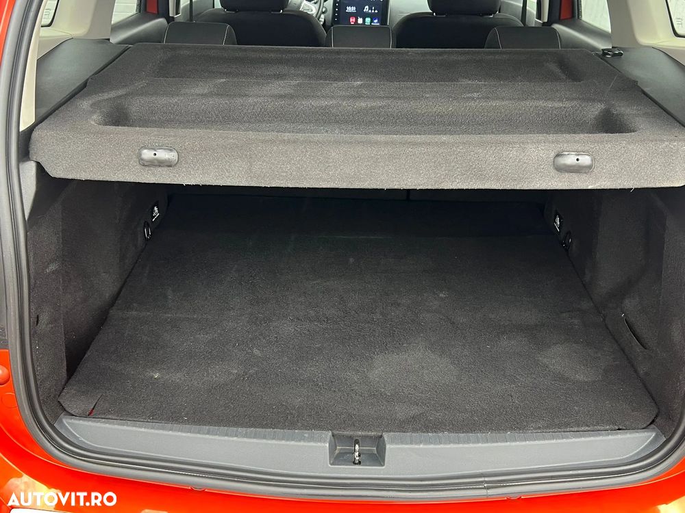 Dacia Duster 1.5 Blue dCi 4WD Prestige jante 17" - 11
