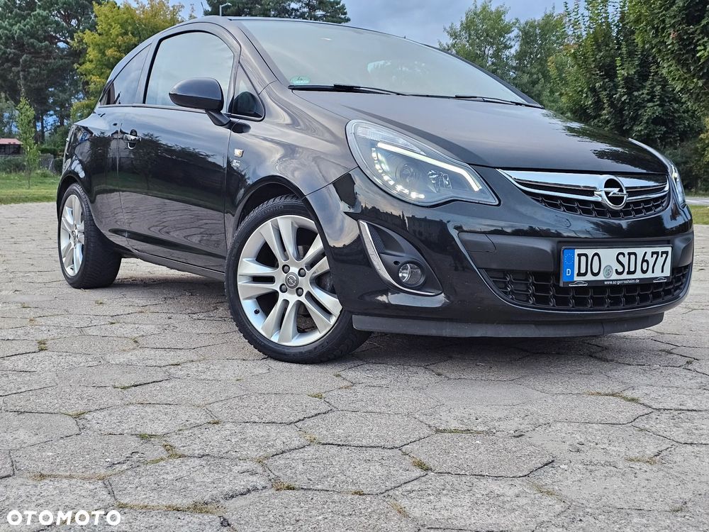 Opel Corsa 1.4 16V 150 Jahre - 4