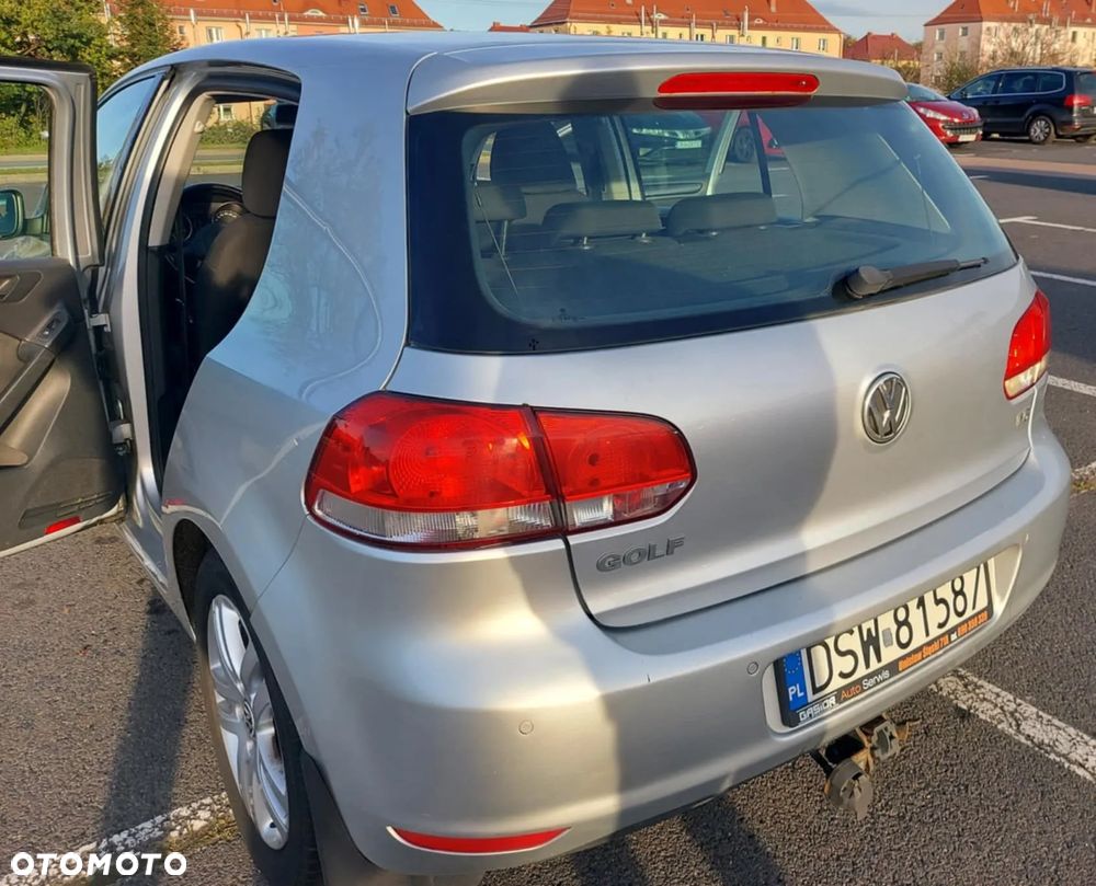 Volkswagen Golf 1.6 Comfortline - 19