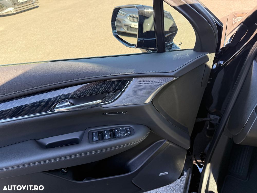 Cadillac XT6 - 14