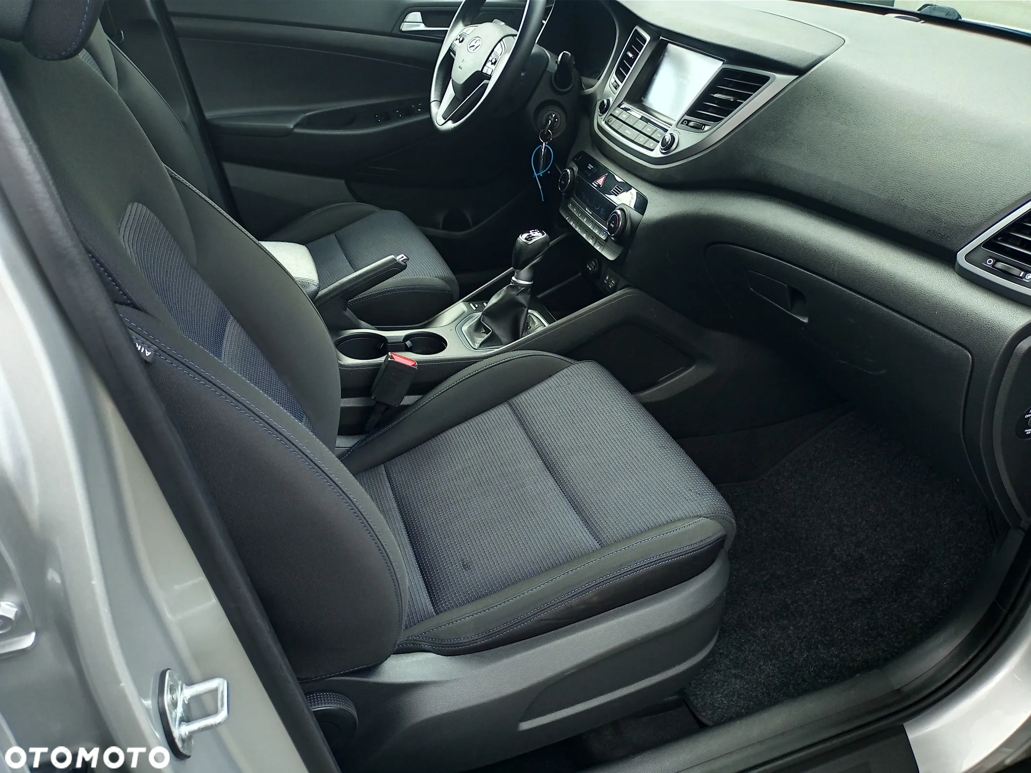 Hyundai Tucson 1.6 GDI BlueDrive Design 2WD - 16