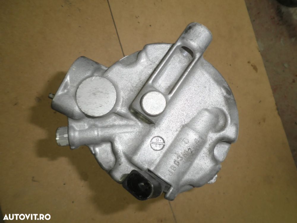 Compresor AC VW Polo, Golf 7, Tiguan, Audi Q3 , A3 8V 5Q0816803D - 2