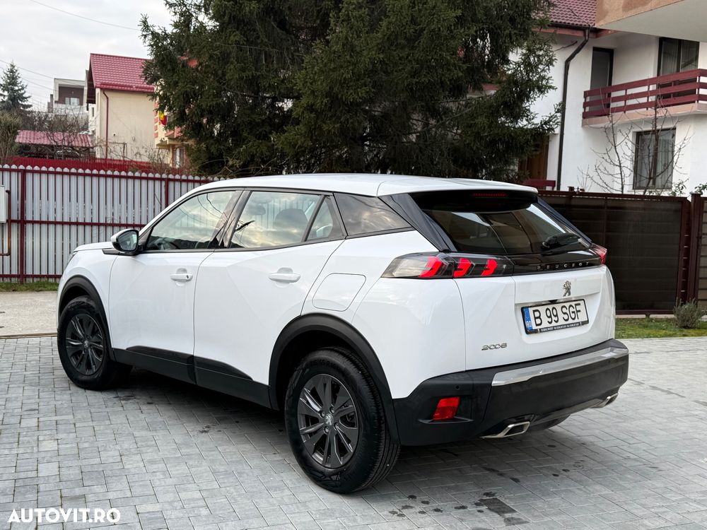 Peugeot 2008 PureTech 130 EAT8 Active - 2