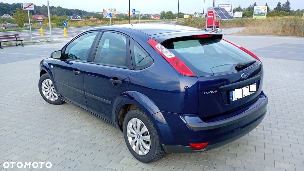 Ford Focus 1.6 Ti-VCT Sport - 9