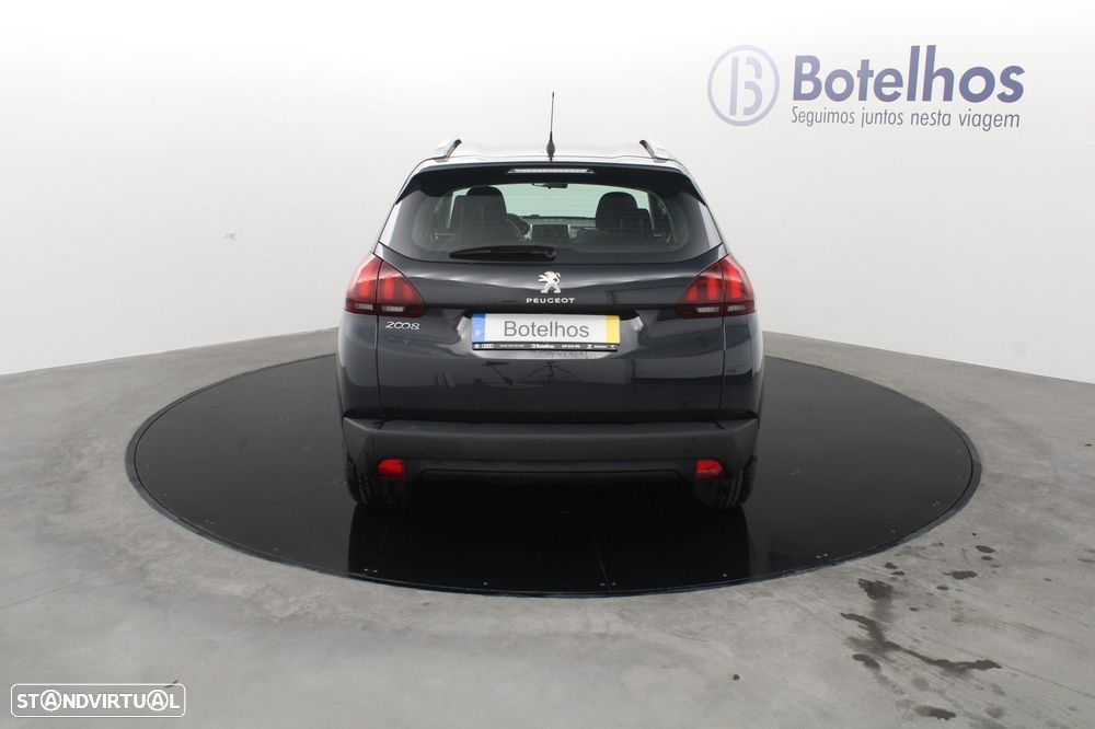 Peugeot 2008 1.2 PureTech Allure - 6