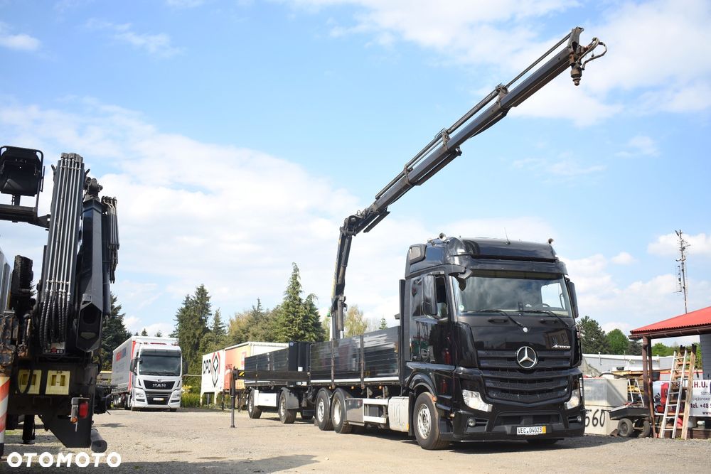 Mercedes-Benz Actros - 2