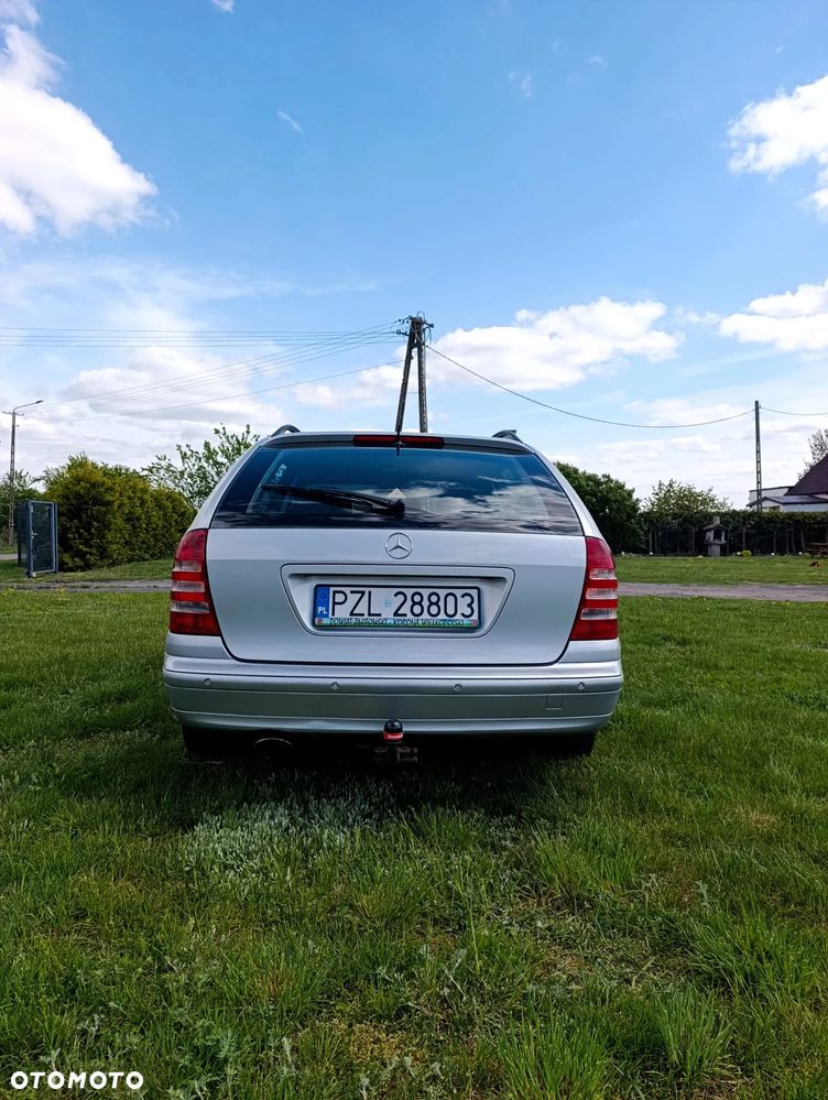 Mercedes-Benz Klasa C 180 Kompressor Classic Sport Edition - 6