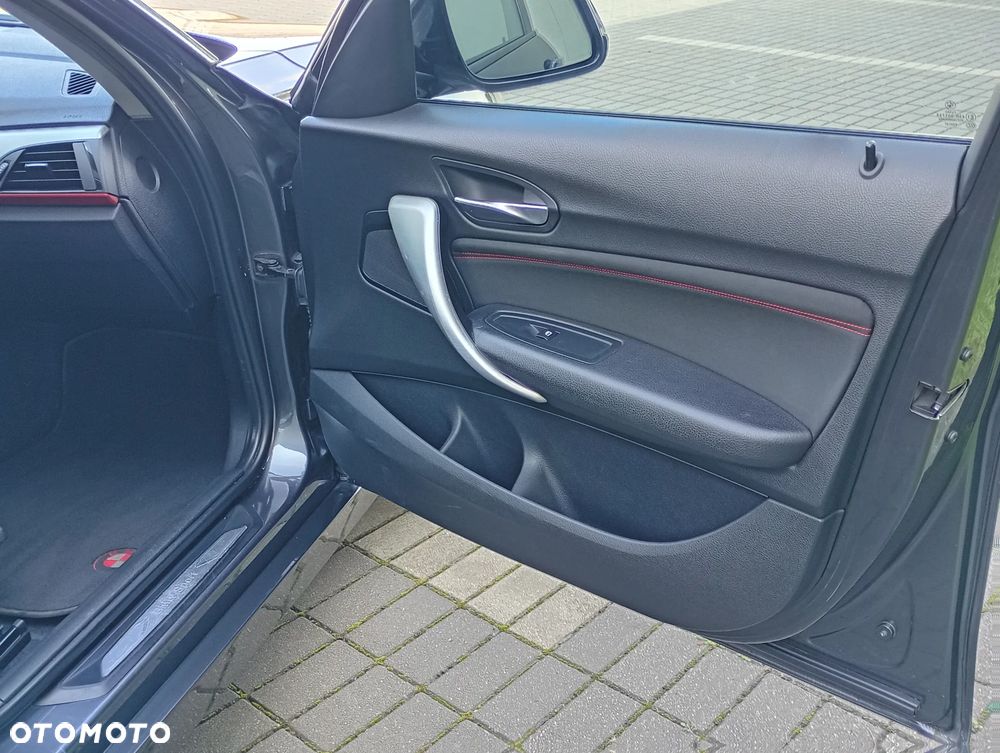 BMW Seria 1 - 23