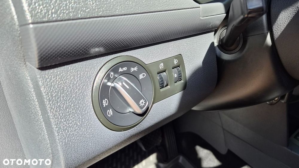 Volkswagen Caddy Maxi Highline DSG - 15