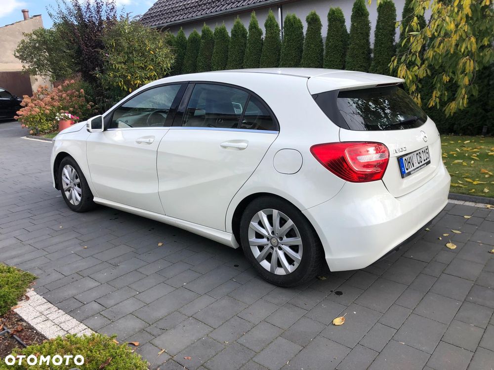 Mercedes-Benz A-Class 2012 photo 3