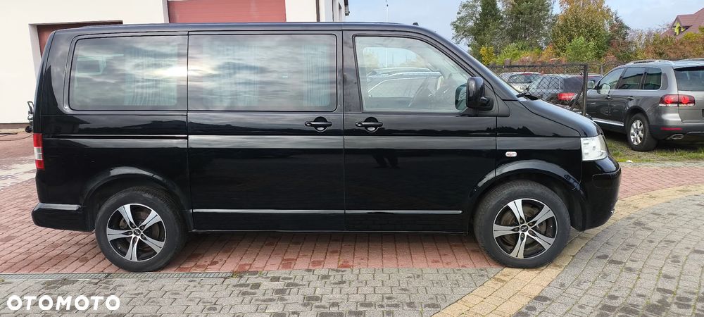 Volkswagen Multivan - 4