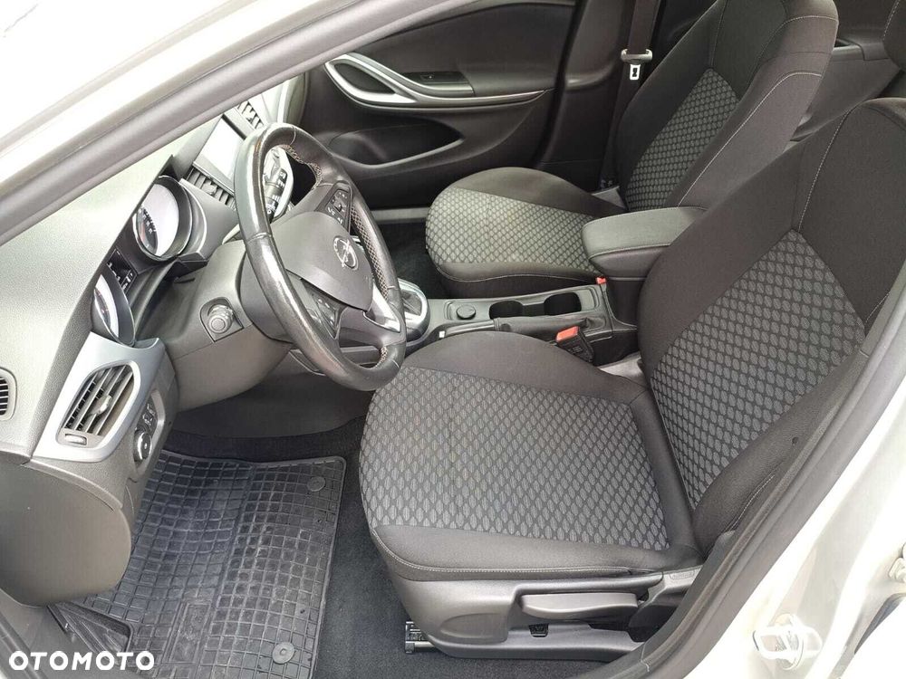 Opel Astra 1.4 T Elegance S&S - 12