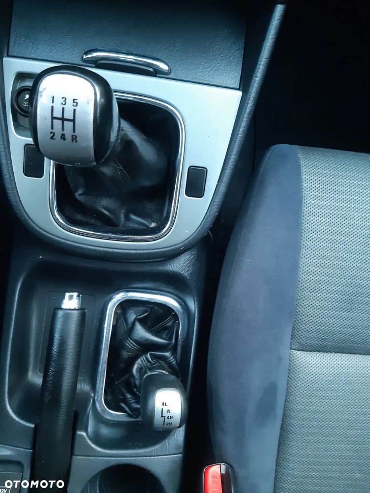 Suzuki Grand Vitara 1.6 - 9