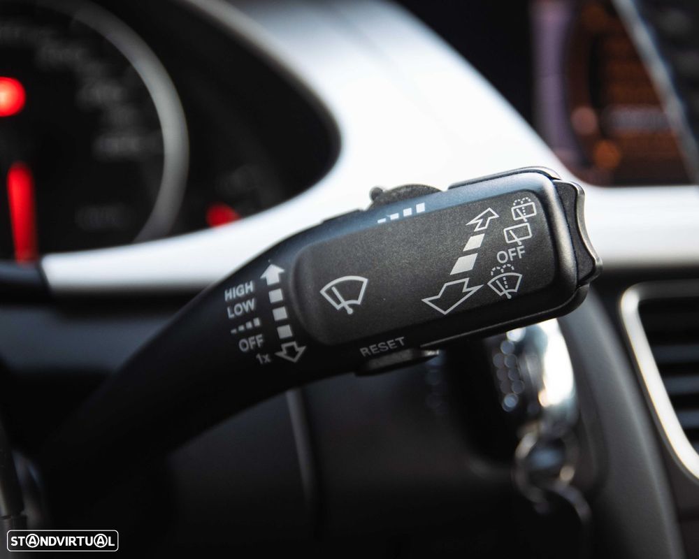 Audi A4 Avant 2.0 TDI - 23