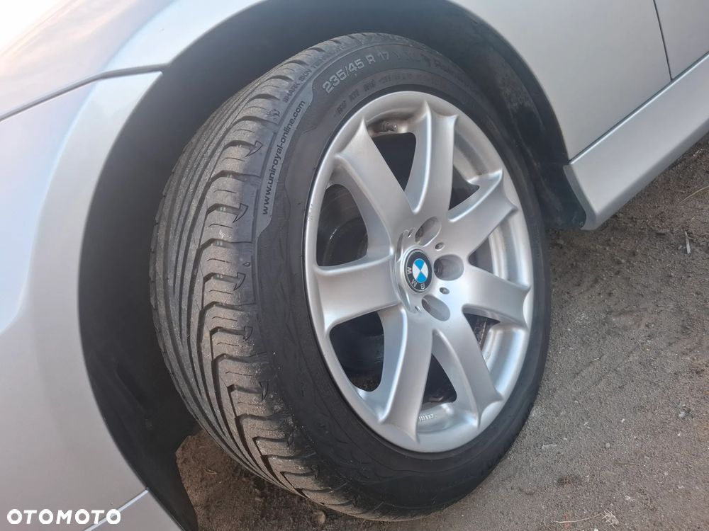 BMW Seria 3 320i - 10