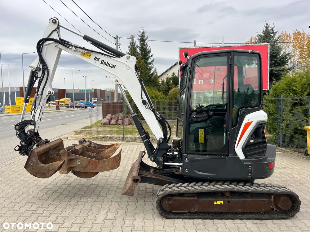 Bobcat E35z