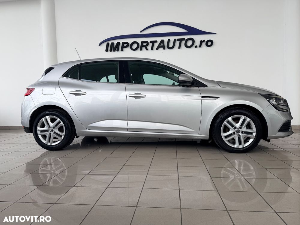 Renault Megane BLUE dCi 115 ZEN - 4