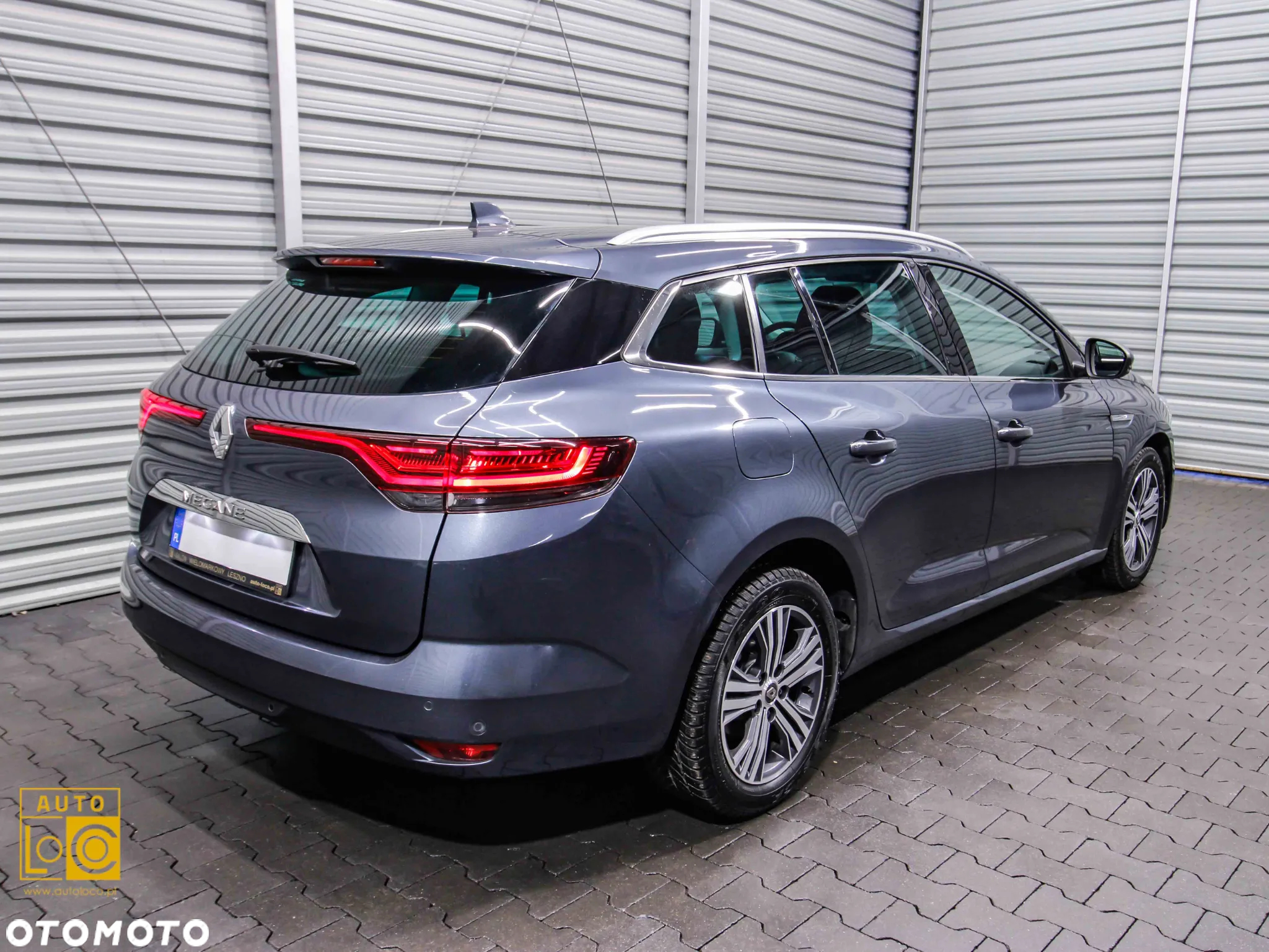Renault Megane 1.3 TCe FAP Equilibre EDC - 8