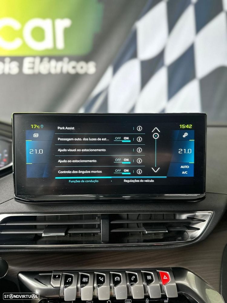 Peugeot 3008 1.6 Hybrid4 GT Line e-EAT8 - 18