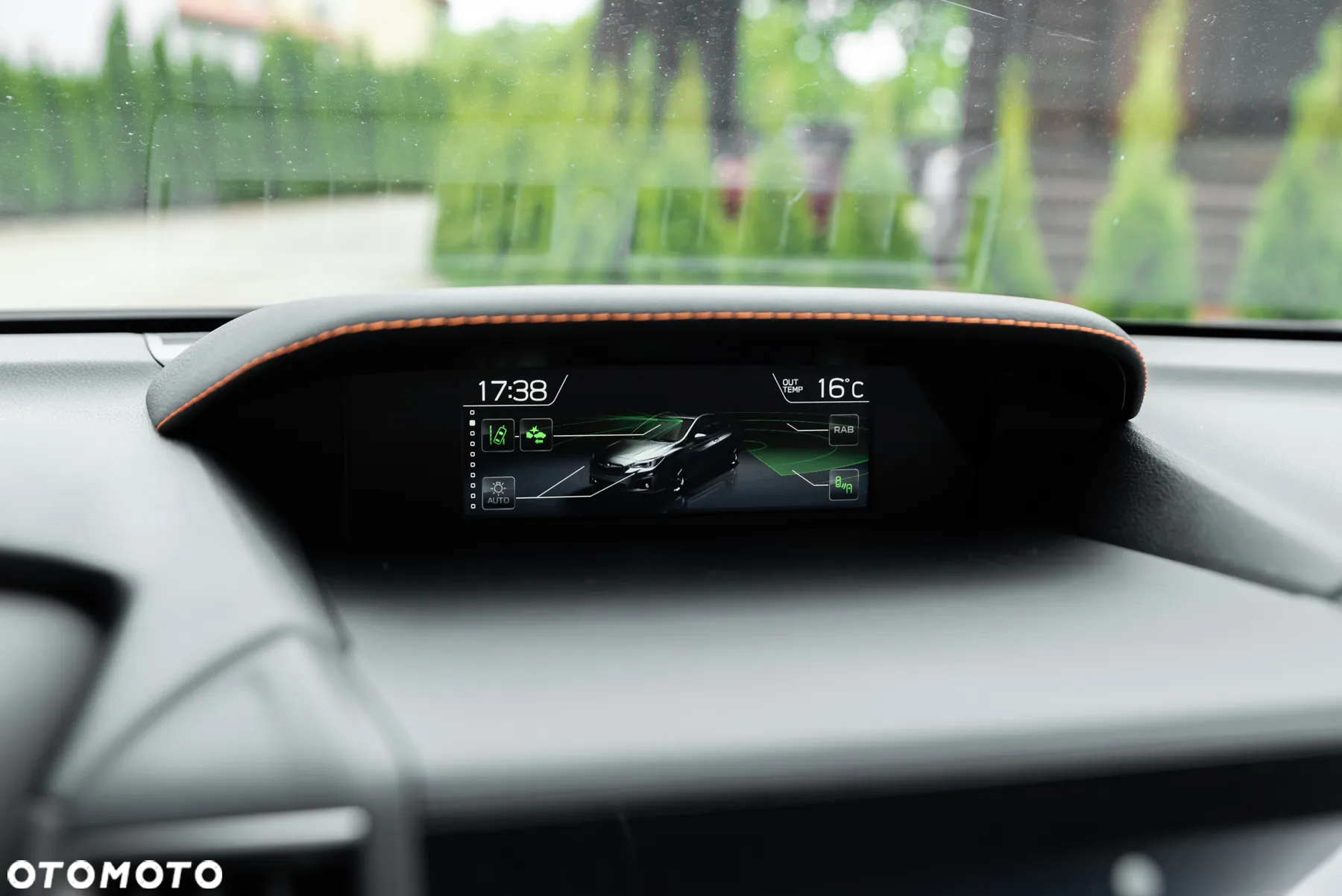 Subaru XV 2.0i-S Platinum (EyeSight) Lineartronic - 28