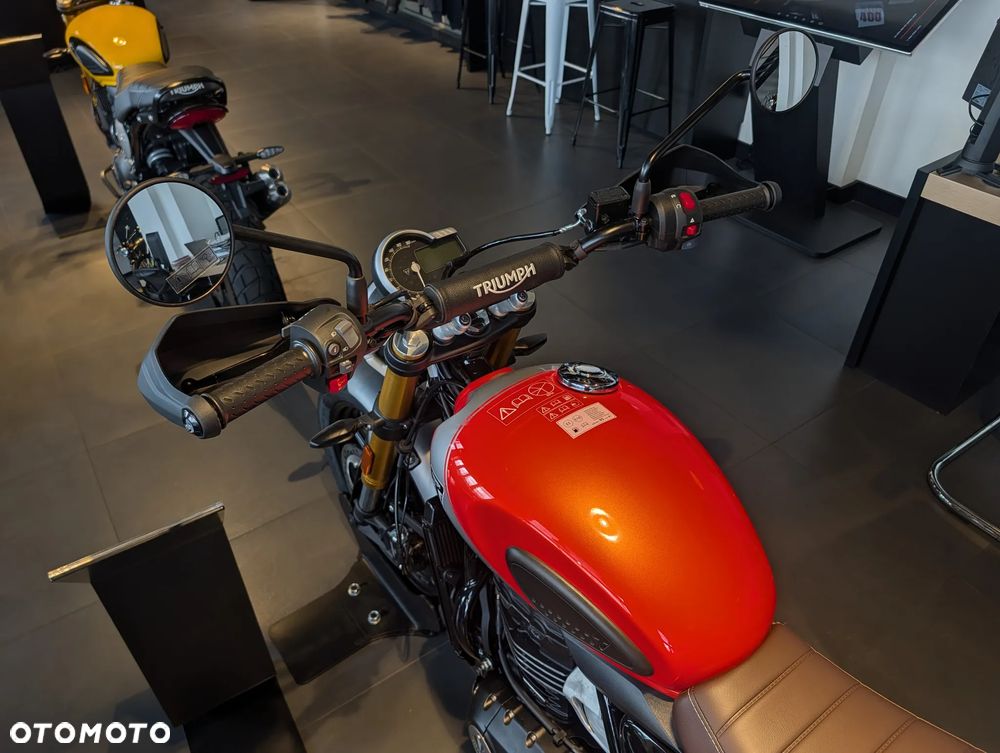 Triumph Scrambler - 4
