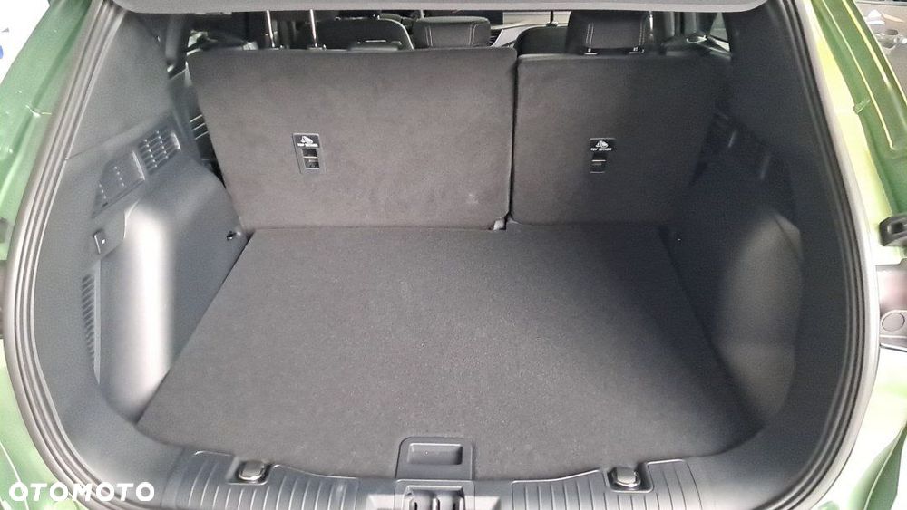 Ford Kuga - 12